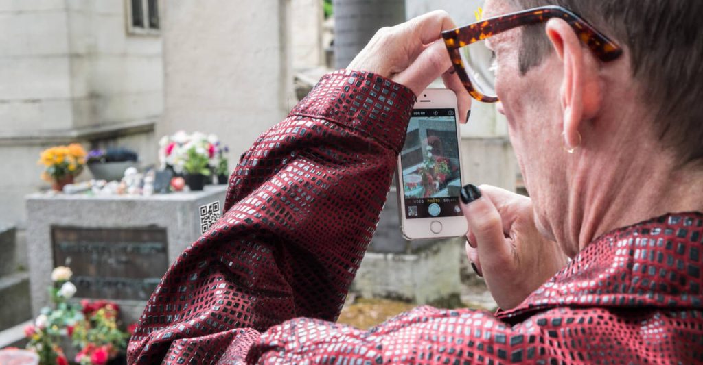 The Emotional Attachment Economy: Why Tagging Memories Is the New Smart Habit
